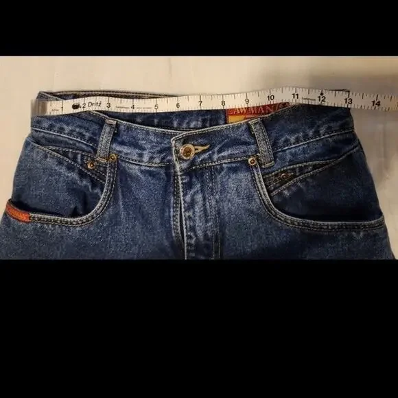Vintage 90's Lawman Classic Denim Rivets Clean New Waistline: 26 Mom Jeans